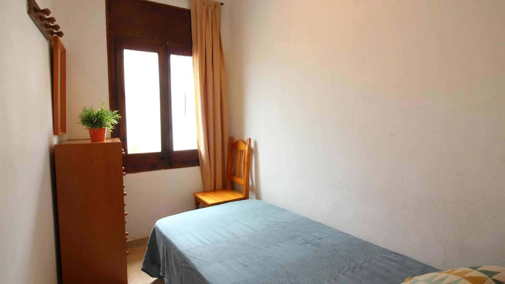 Apartment Apartamento Centrico En Roses, A 300M De La Playa, Con Terraza Solarium Y Wifi. - Es-228-97 Spain